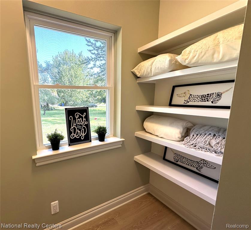 542 Springle Drive, Waterford, MI 48327 — Photo 20