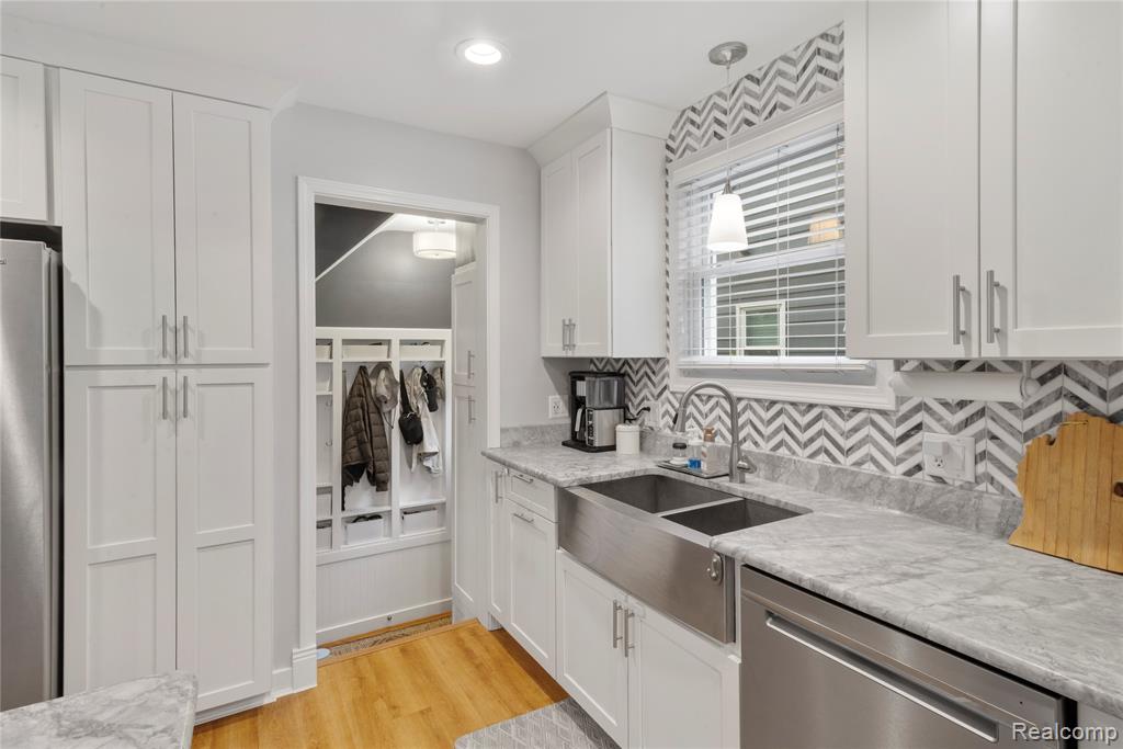606 N Dorchester Avenue, Royal Oak, MI 48067 — Photo 7