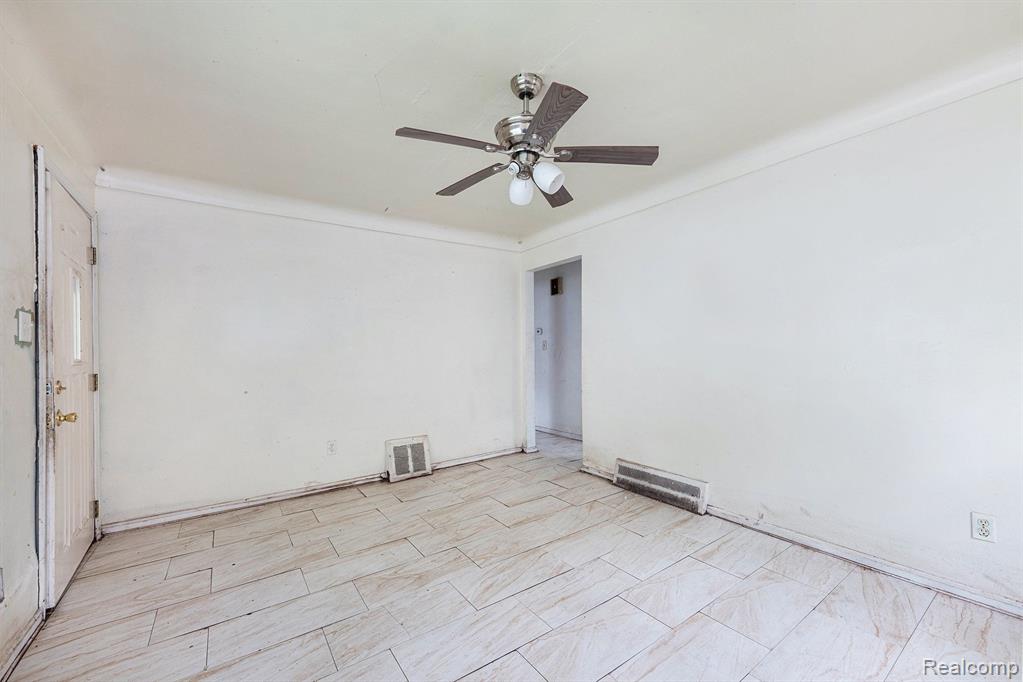 1300 S BEATRICE Street, Detroit, MI 48217 — Photo 3