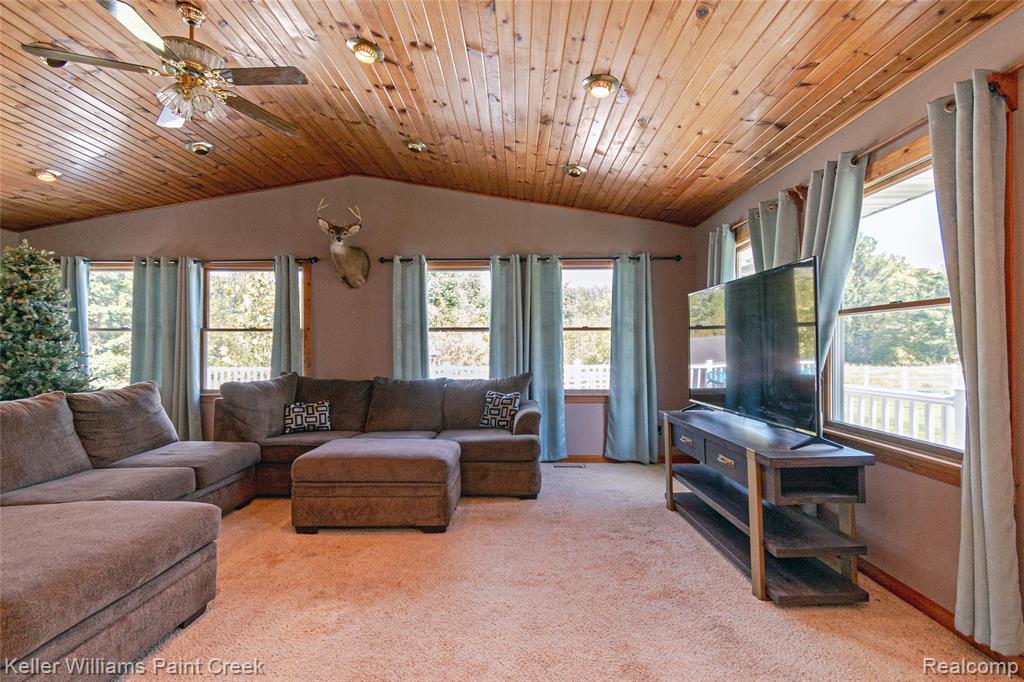 6313 Kelly Road, Cass City, MI 48726 — Photo 23