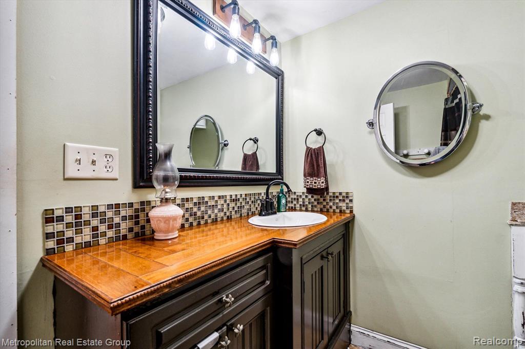 4750 GROVELAND Road, Ortonville, MI 48462 — Photo 26