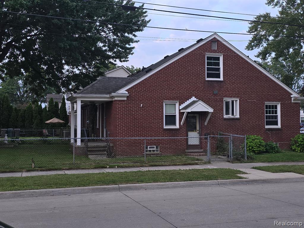 950 N YORK Street, Dearborn, MI 48128 — Photo 4