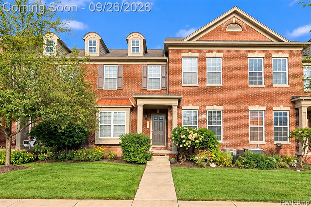 2051 Vanderbilt Road, Canton, MI 48188