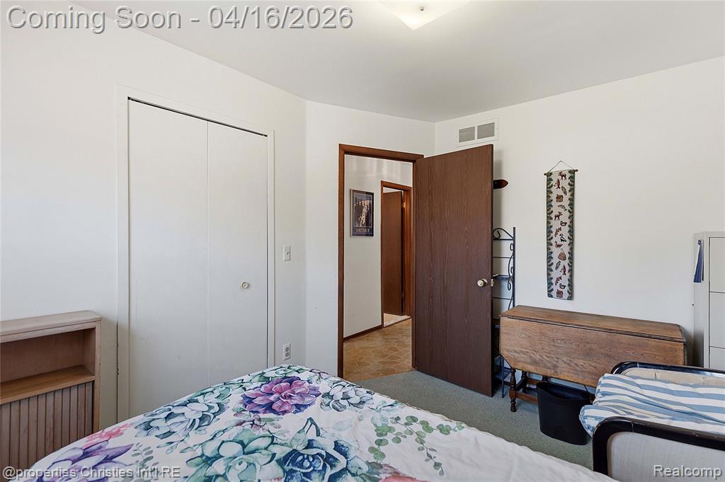 18231 Stamford Street, Livonia, MI, 48152