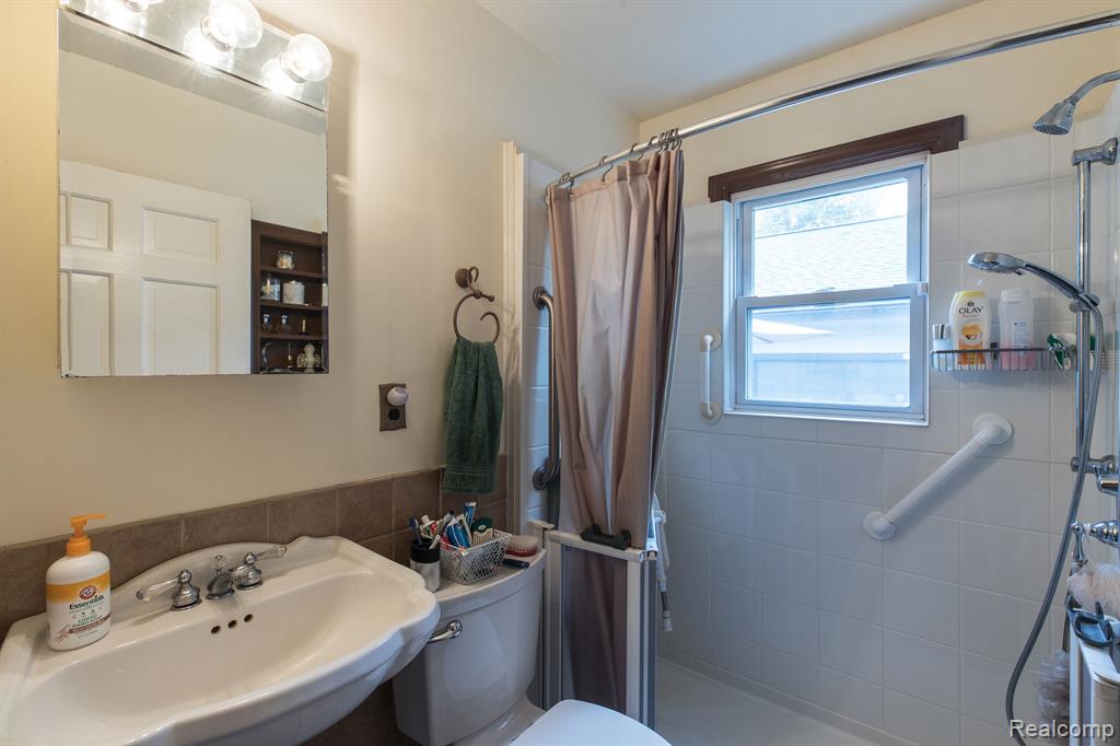 2551 Platt Road, Ann Arbor, MI 48104 — Photo 16