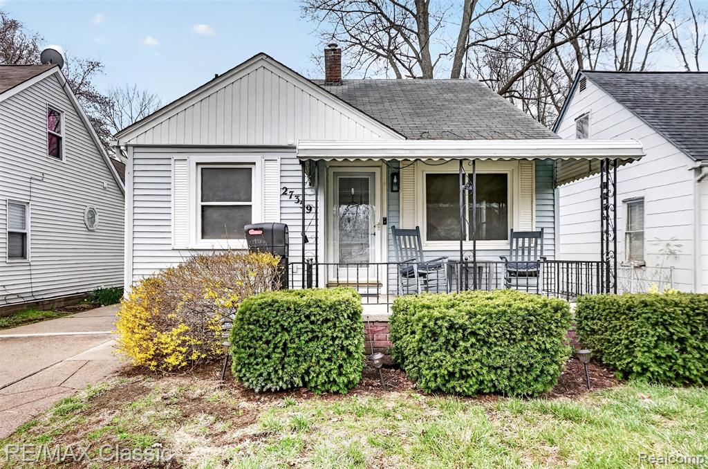 27359 Brettonwoods Street, Madison Heights, MI 48071 — front exterior
