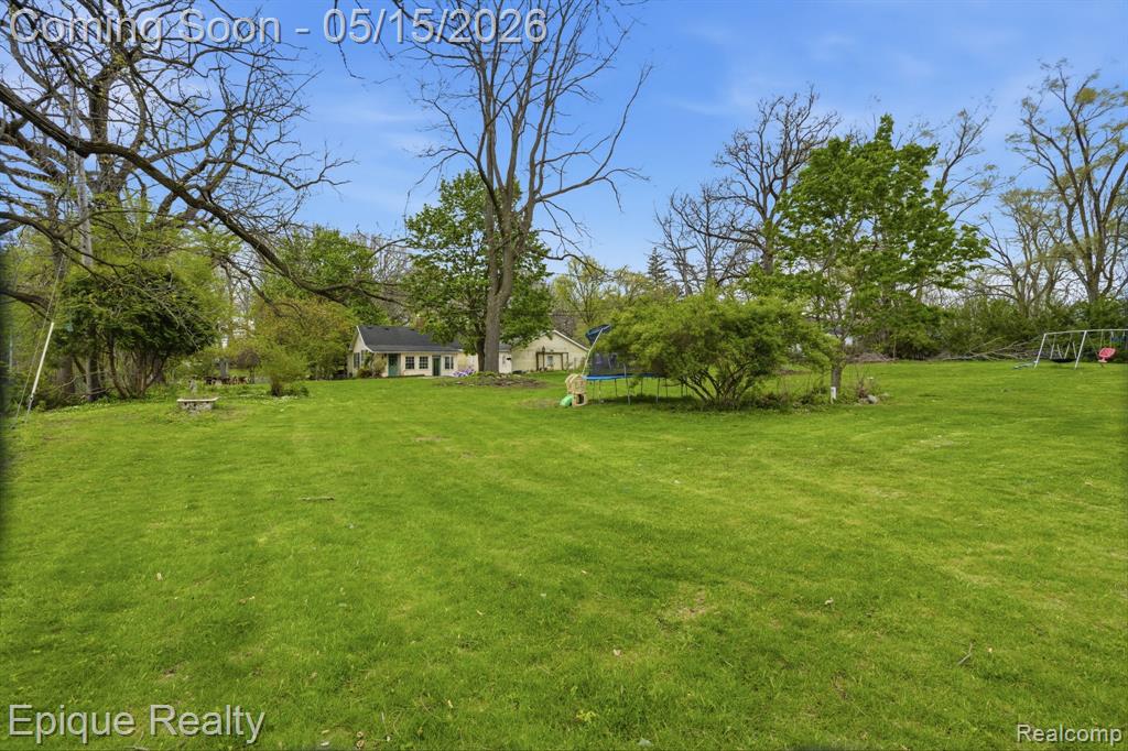 2371 32 Mile Road, Bruce, MI 48065 — Photo 21