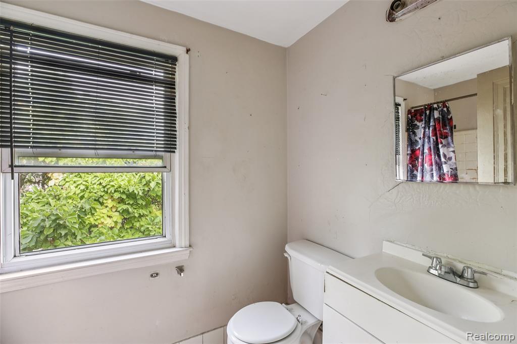 5935 Cadieux Road, Detroit, MI 48224 — Photo 11