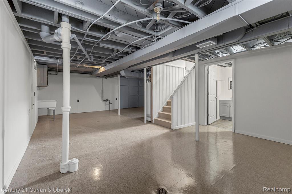 7609 Stout, Detroit, MI 48228 — Photo 24