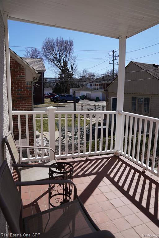 909 NOTTINGHAM Road, Grosse Pointe Park, MI 48230 — Photo 23