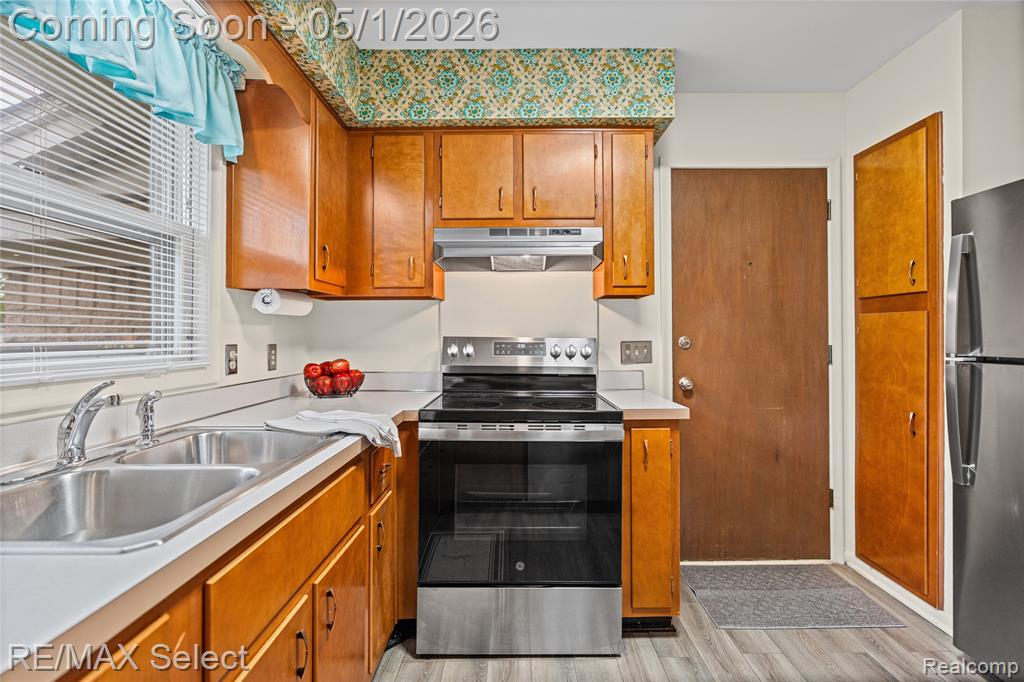 4476 Old Carriage Road, Flint, MI 48507 — Photo 10
