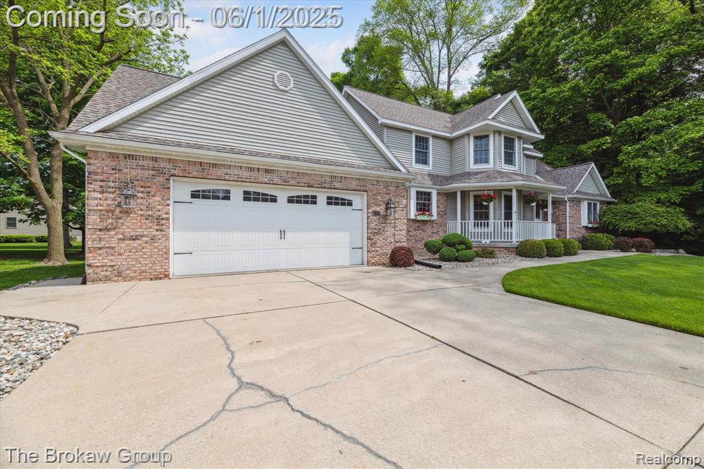 6387 Pinebrook Lane, Burton, MI 48509 — Photo 3