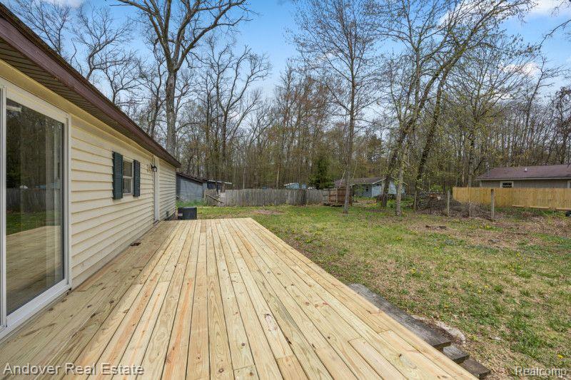 8958 CHIPPEWA Trail, Howard City, MI 49329 — Photo 18