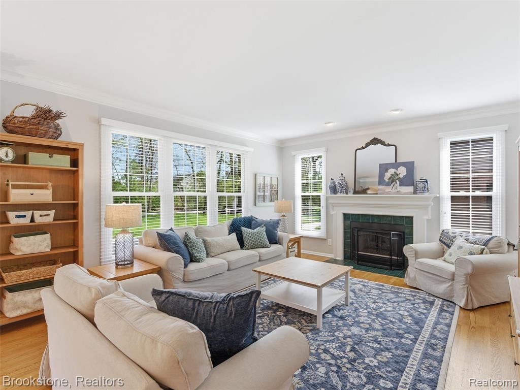 722 Lake Ridge Road, Rochester Hills, MI 48307 — Photo 9