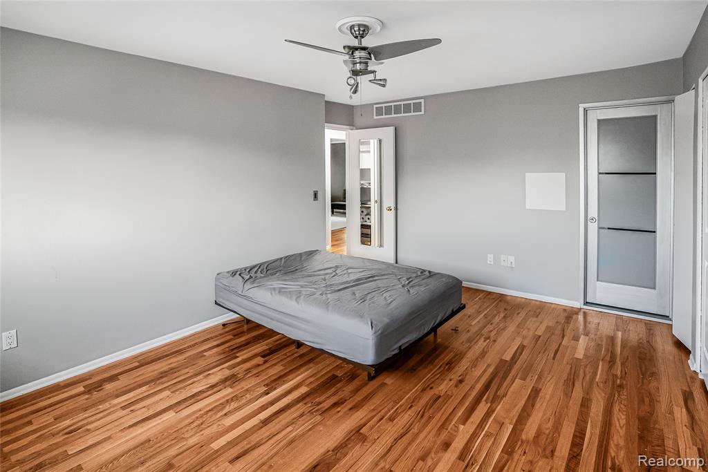 42266 Woodward Avenue, Bloomfield Hills, MI 48304 — Photo 14