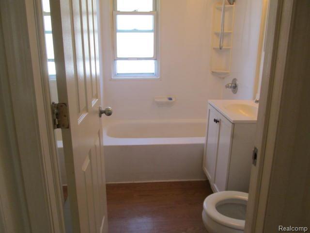 20008 Negaunee, Redford, MI 48240 — Photo 11