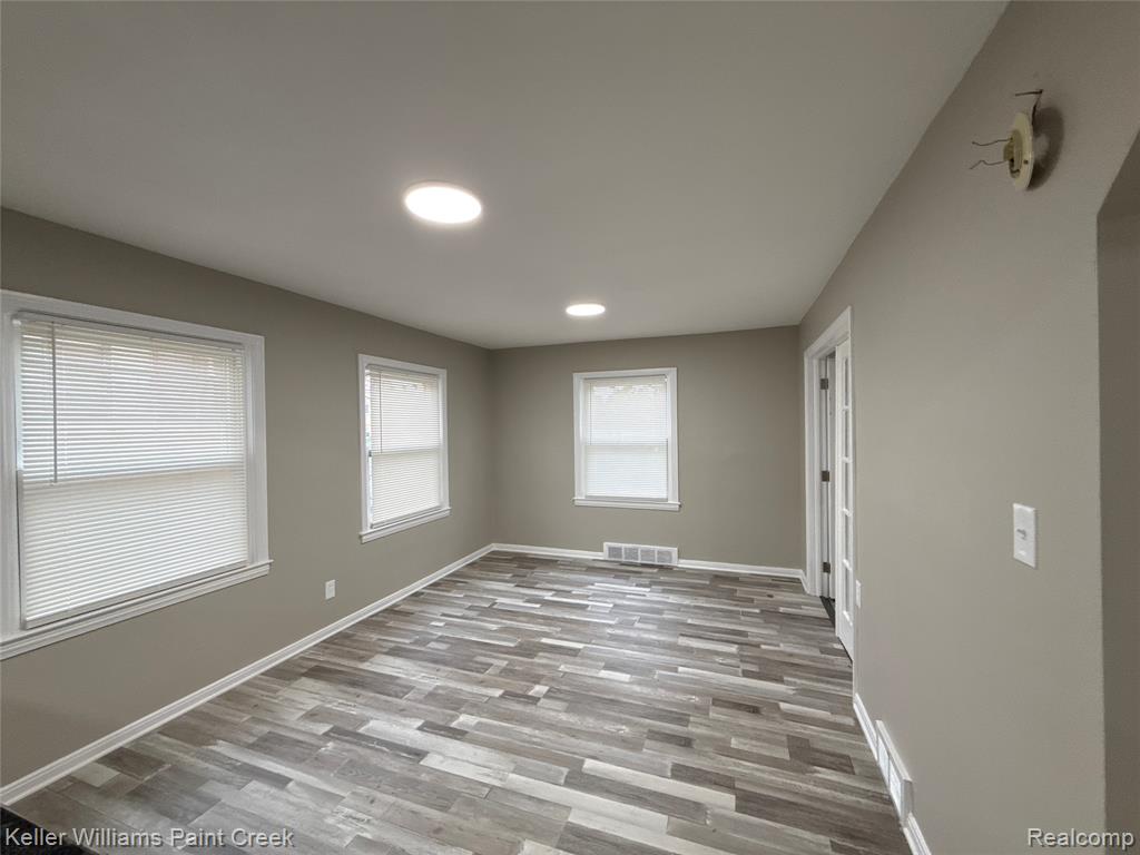 1114 1st Street, Wyandotte, MI 48192 — Photo 37