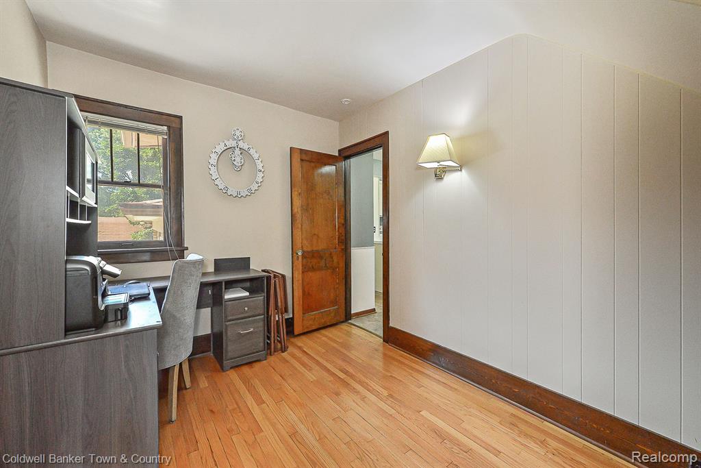 725 E GRAND RIVER Avenue, Fowlerville, MI 48836 — Photo 29