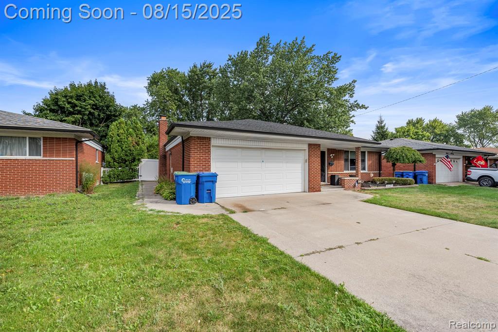 4629 Red Maple Drive, Warren, MI 48092 — Photo 2