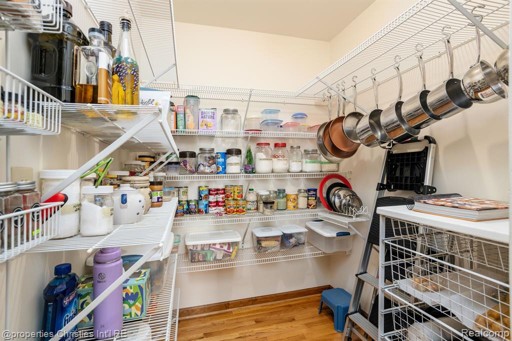 9293 BROOKVILLE Road, Plymouth, MI 48170 — Photo 22