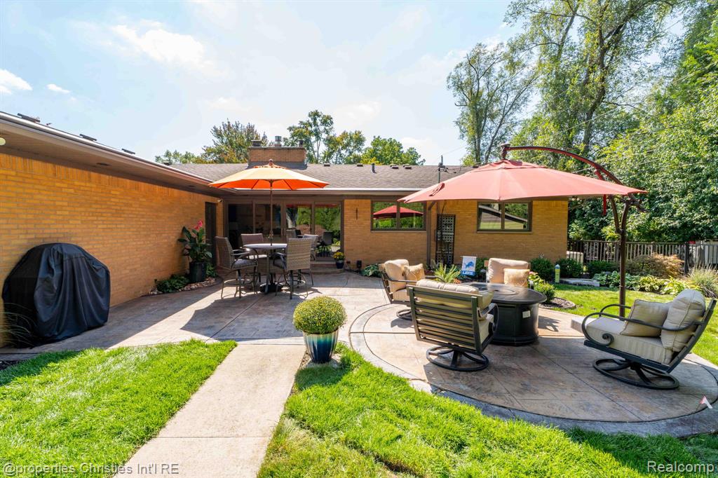 19418 Warwick Street, Beverly Hills, MI 48025 — Photo 59