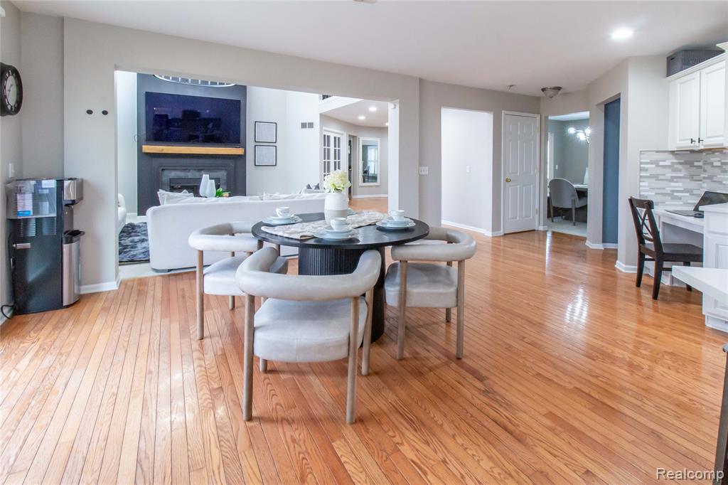 41240 Clermont Avenue, Novi, MI — Photo 27