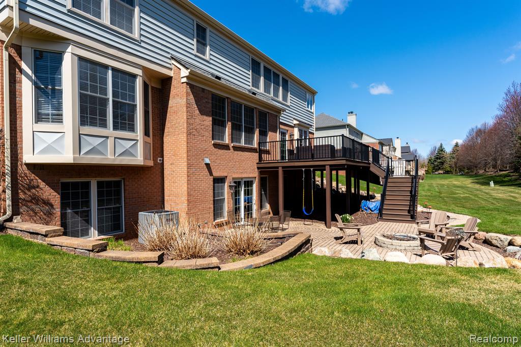 44499 White Pine Circle E, Northville, MI 48168 — Photo 55