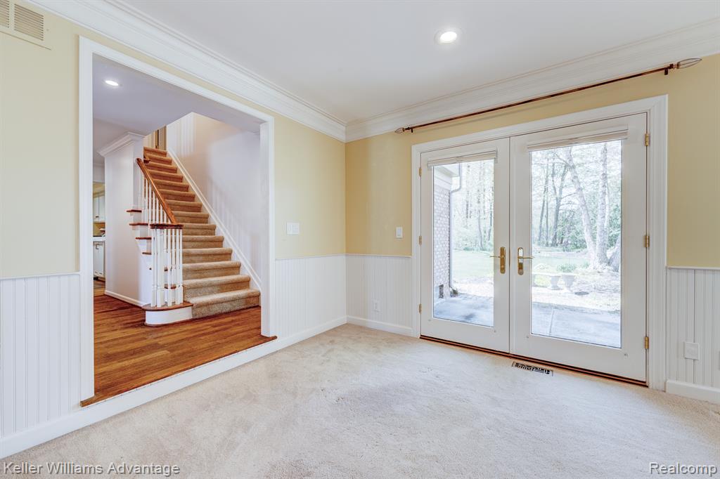 16131 Winchester Drive, Northville, MI 48168 — Photo 11