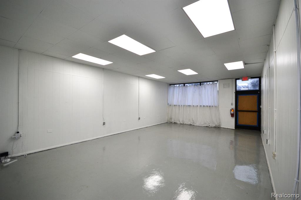 23831 JOHN R Road, Hazel Park, MI 48030 — Photo 31