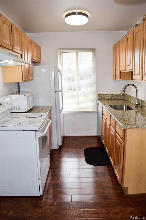 9960 ALLEN POINTE Drive, Allen Park, MI 48101 — Photo 15