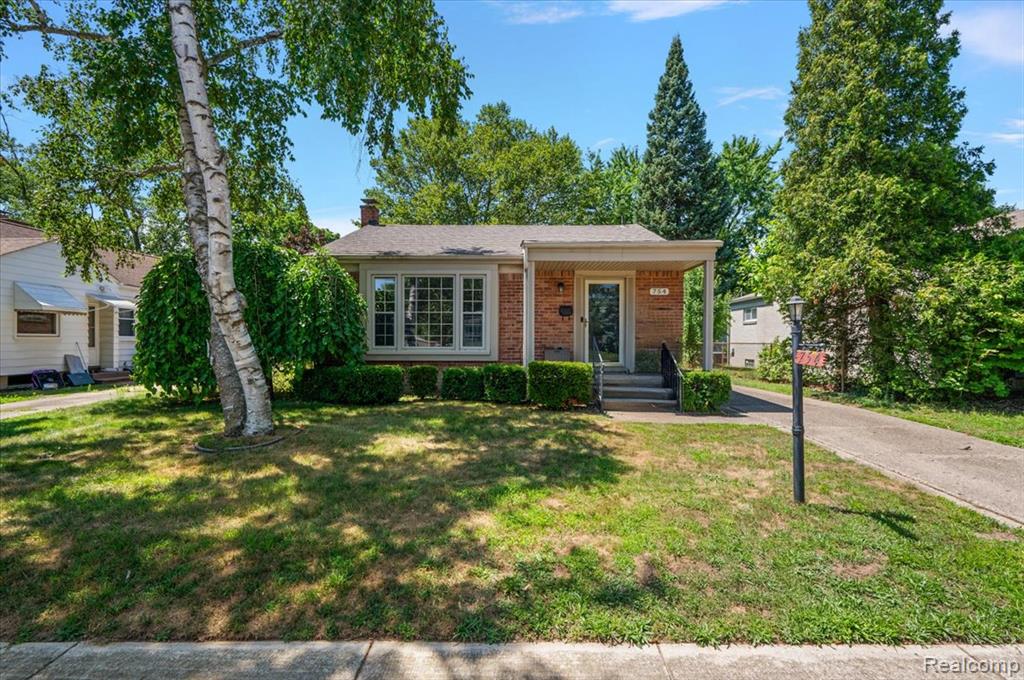 754 S Webik Avenue, Clawson, MI — Photo 7