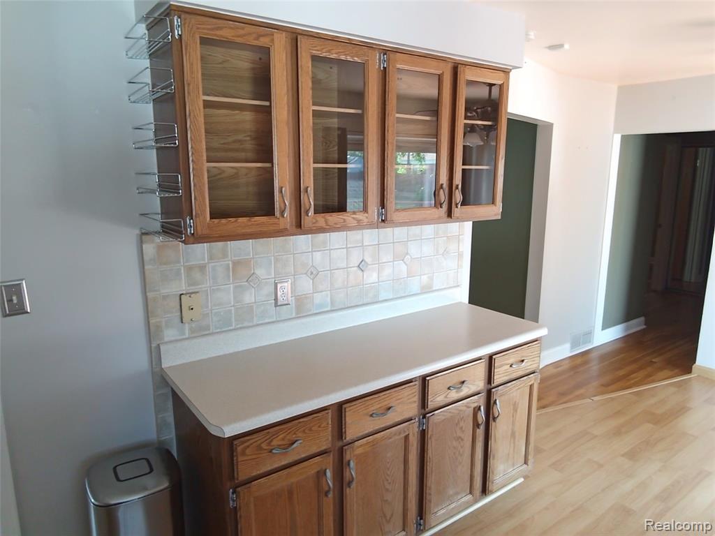 8283 Christine Street, Warren, MI 48093 — Photo 7