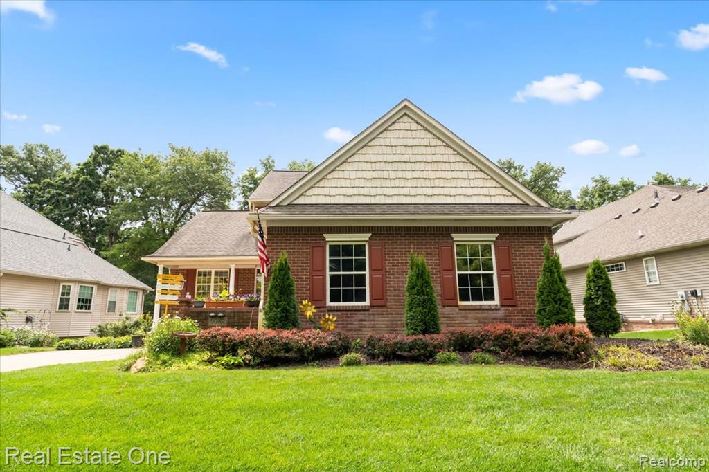 9952 Tioga Trail, Pinckney, MI 48169 — Photo 2
