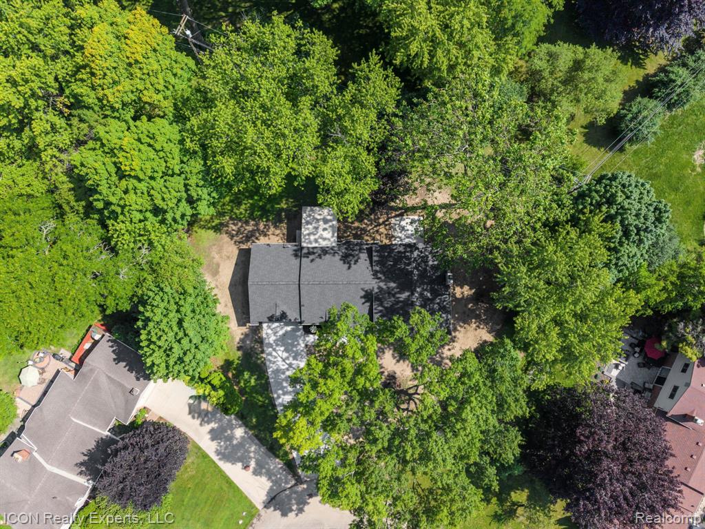 4089 Aberdeen Court, West Bloomfield, MI 48323 — Photo 54