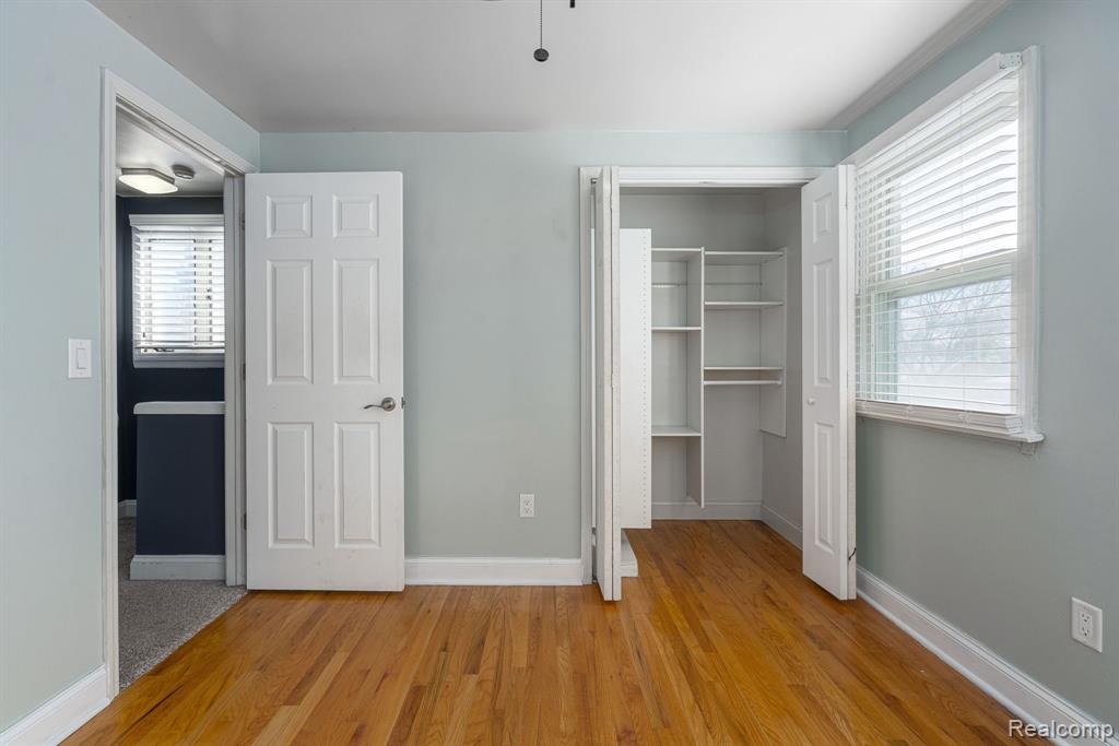 39618 Birchwood Drive, Plymouth, MI 48170 — Photo 32