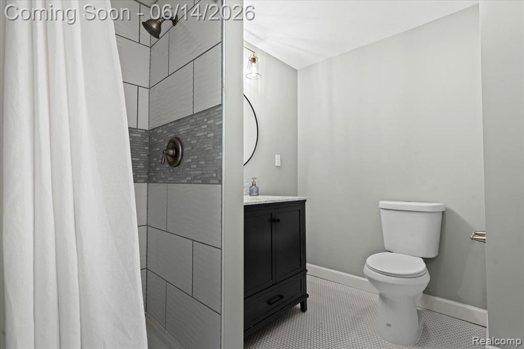 312 MCKINLEY Avenue, Grosse Pointe Farms, MI 48236 — Photo 26