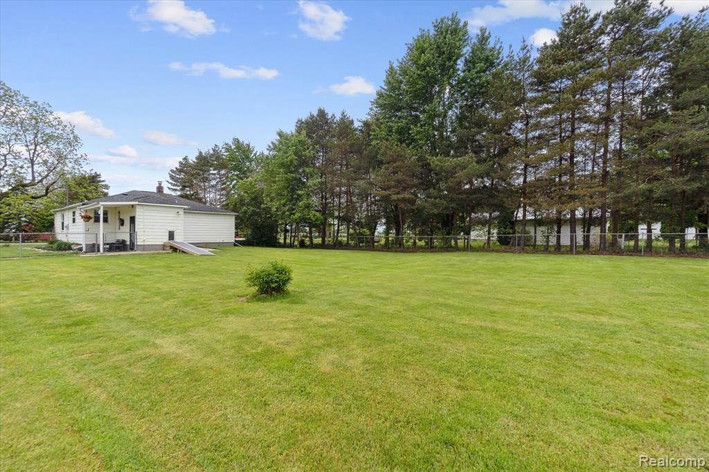 10605 Wilkinson Road, Lennon Vlg, MI 48449 — Photo 31