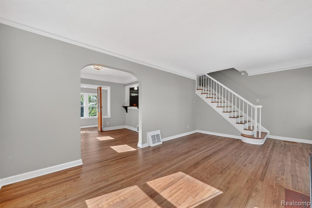 582 E Drayton Street, Ferndale, MI 48220 — Photo 10