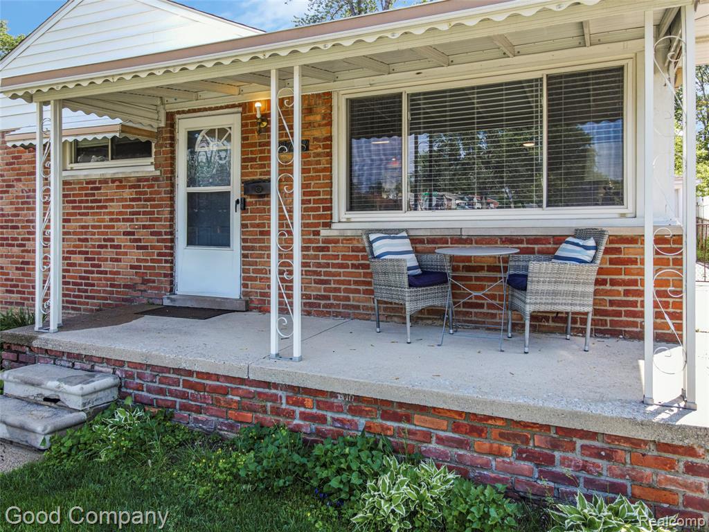28748 Herbert Street, Madison Heights, MI 48071 — Photo 36