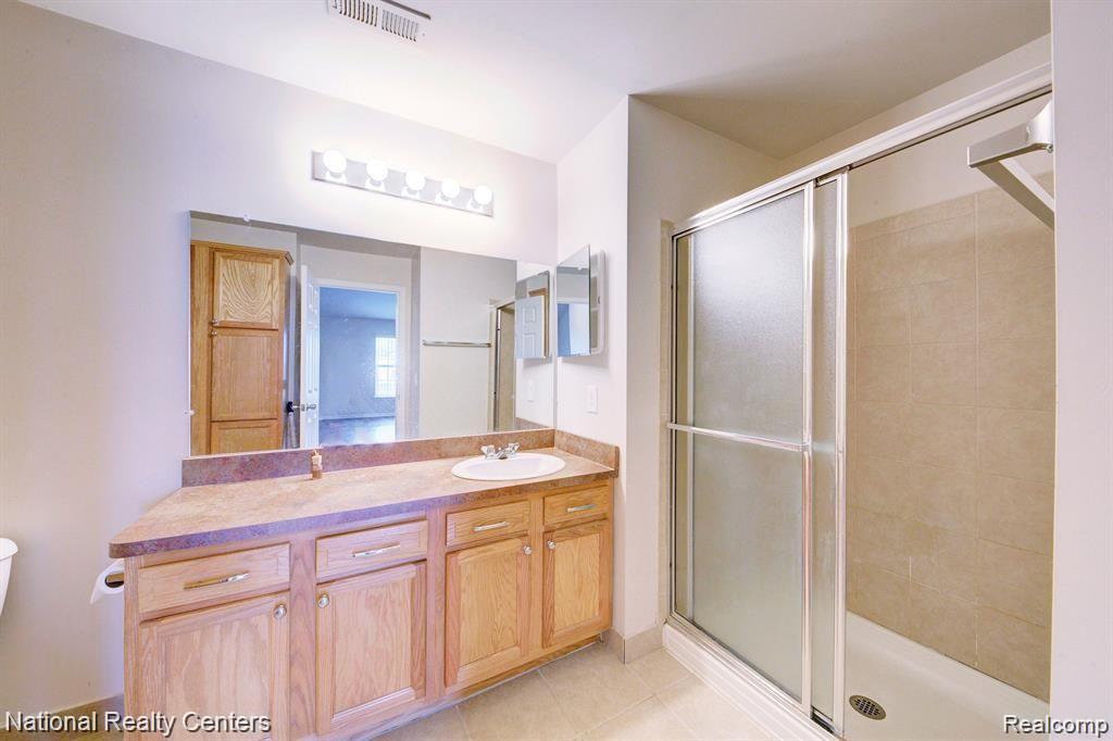 48407 MANOR BRIDGE Drive, Canton, MI 48188 — Photo 9