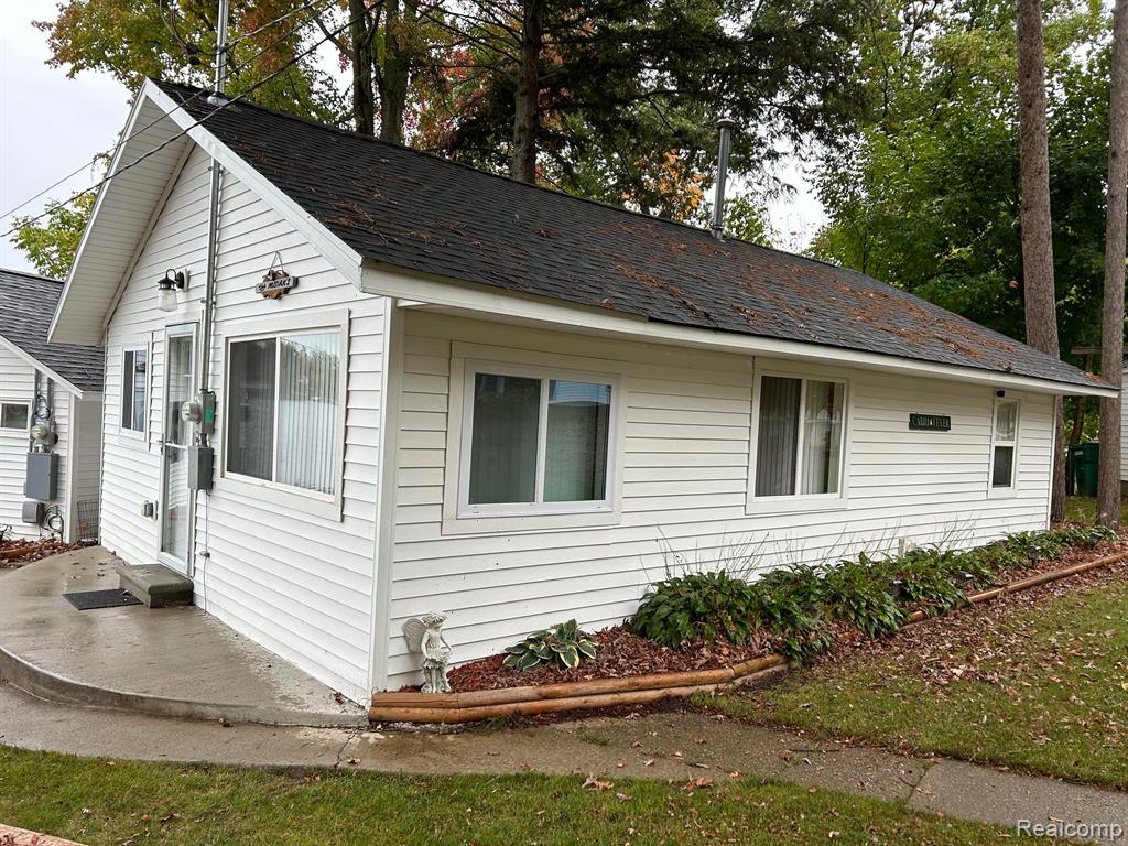 1249 N CROOKED LAKE Drive, Lake, MI 48632 — Photo 2
