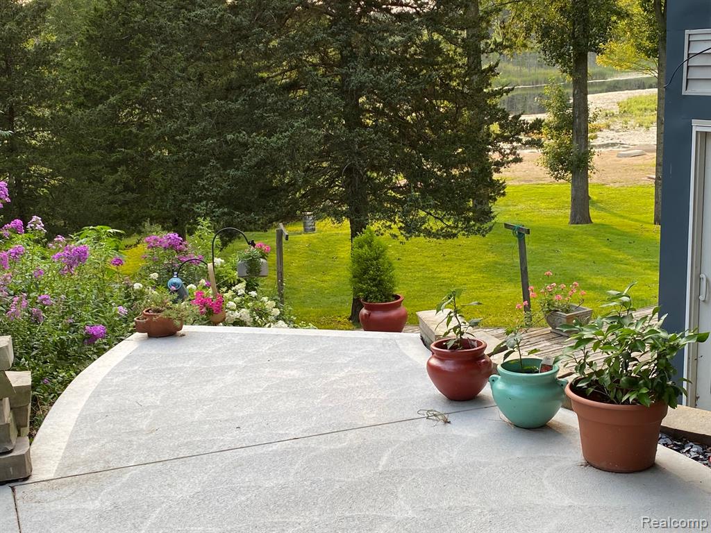 9955 Wiggins Road, Howell, MI 48855 — Photo 16