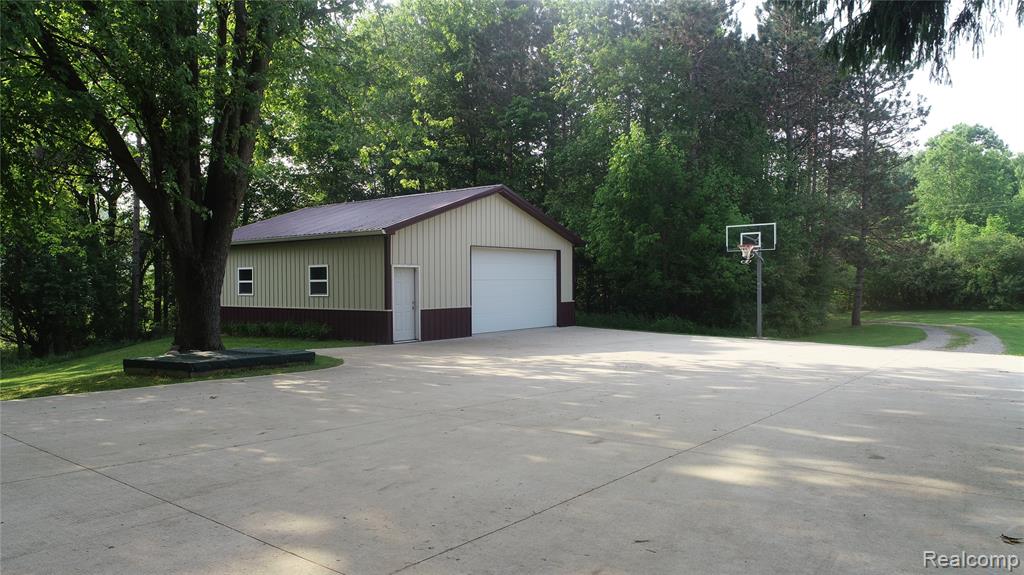 5836 Ewalt Road, Imlay City, MI 48444 — Photo 6