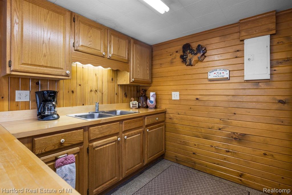 7643 K P LAKE ROAD, Grayling, MI 49738 — Photo 27