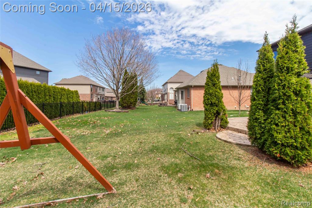 45229 Thorn Tree Lane, Macomb, MI 48044 — Photo 83