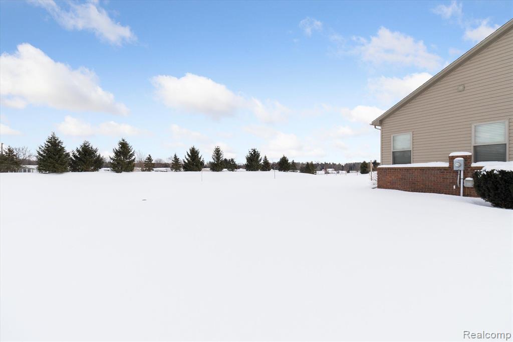 5760 JADA Drive, Highland, MI 48356 — Photo 34