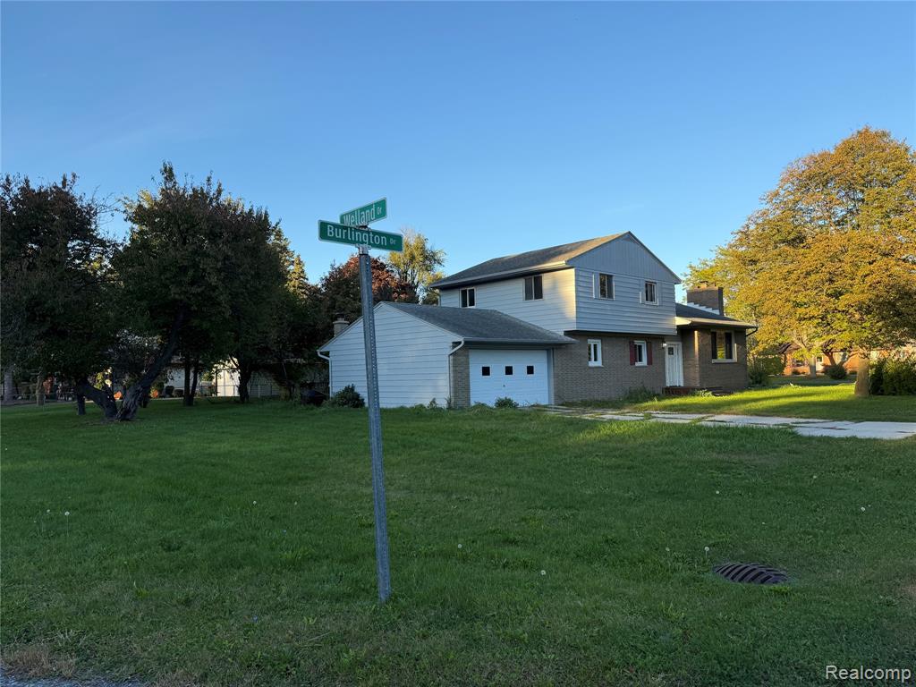 3306 Burlington Drive, Saginaw, MI 48601 — Photo 31