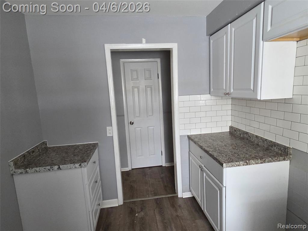 1139 S Bassett Street, Detroit, MI, 48217