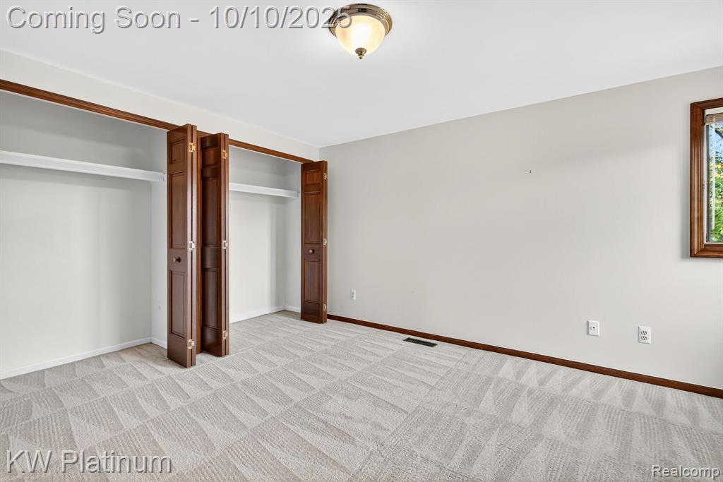842 Timberline Drive, Rochester Hills, MI 48309 — Photo 29