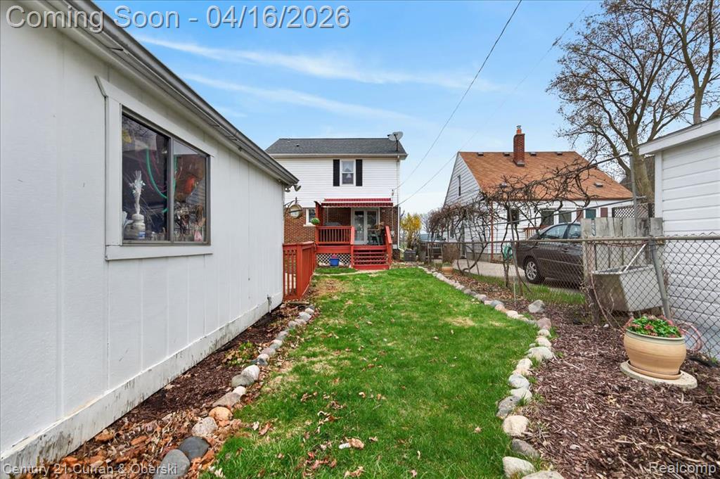 649 Phillips Avenue, Clawson, MI — Photo 36